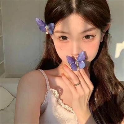 轻拍翻转小魔女